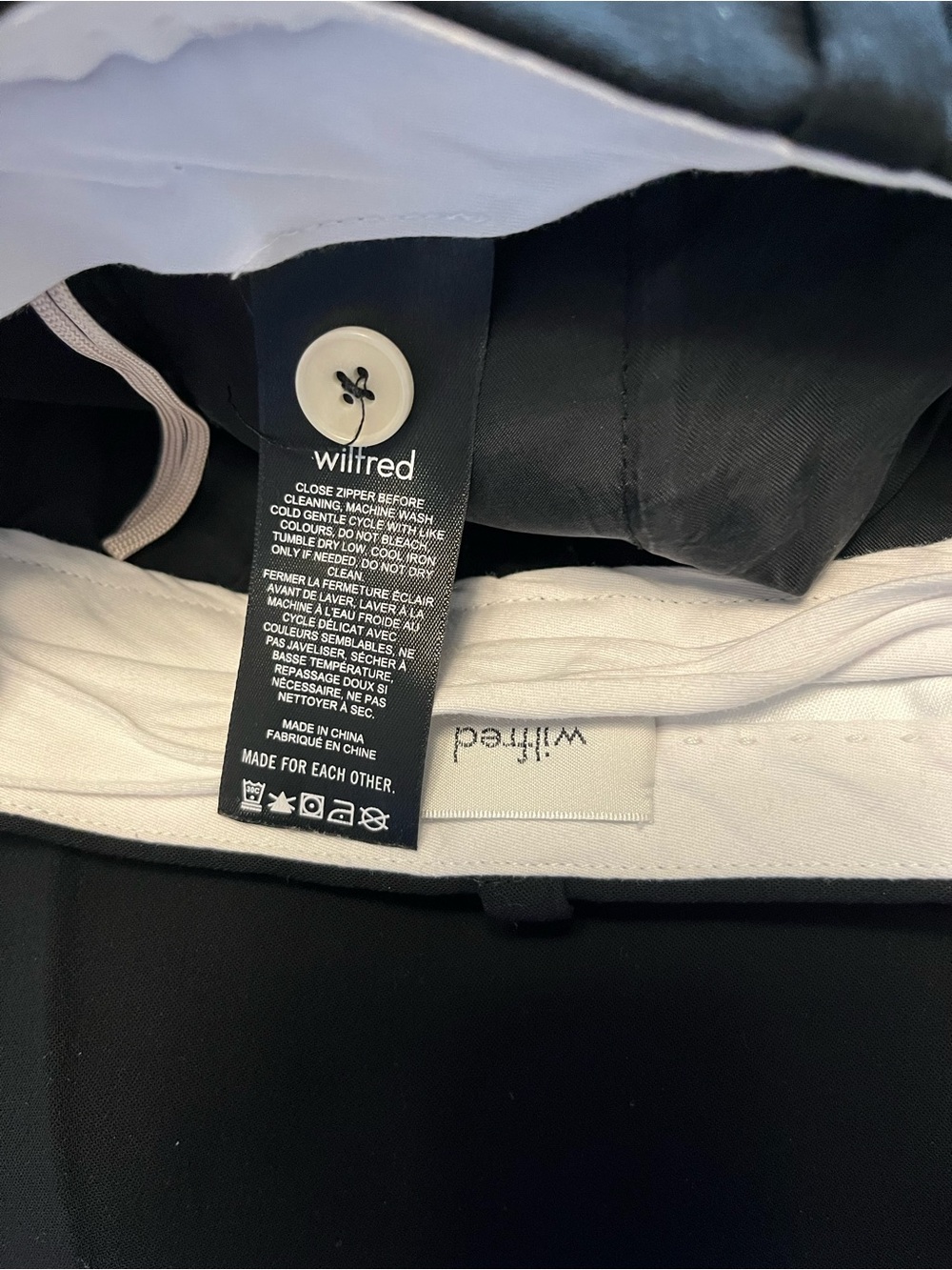 Wilfred Aritzia Black Effortless Pants - Picture 10 of 14